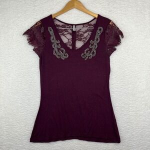 Vanity‎ Womens Beaded Lace Cap Sleeve Button Back Top Plum Burgundy Red Small